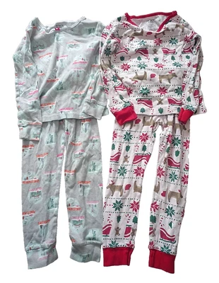 Juego de pijamas Carter's Christmas & NYC, París, Londres para niños pequeños, manga larga TALLA 5T Foto 1 de 4