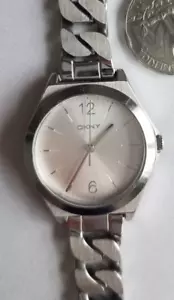 Womens Watch, DKNY Parsons, Silver Dial and Band, 30MM, NY2424, New Battery - Picture 1 of 6