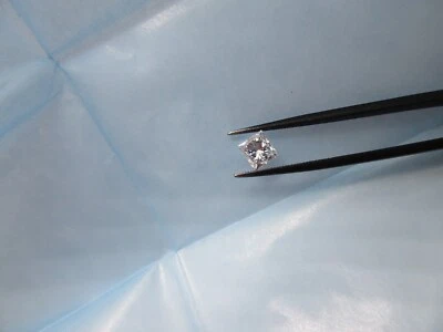 Diamante natural extraído tierra corte princesa 1,02 quilates certificado GIA E-VS2 Foto 1 de 4