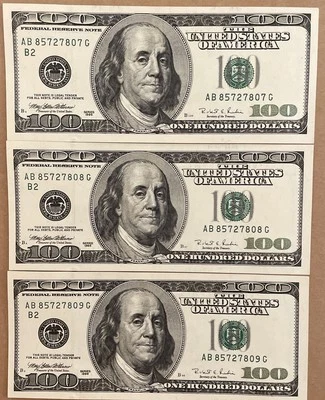 Lot of 3 1996 US One Hundred Dollar Bills $100 UNCIRCULATED SEQUENTIAL AB-SERIES - Image 1 of 2