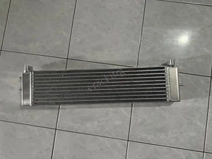 Auxiliary oil cooler radiator for BMW F10 M5 F06 F12 F13 G15 G16 17212284260 - Picture 1 of 5