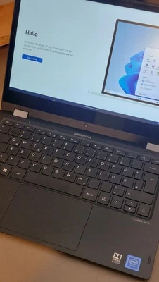 Medion Akoya E3223 (MD 61117) Convertible Multimode Touch-Notebook 13,3" 2xSSD - Bild 1 von 4