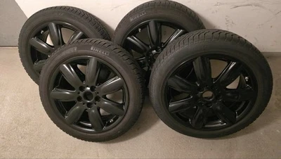 MINI Winterreifen Alufelgen schwarz  17 Zoll Pirelli - Bild 1 von 4