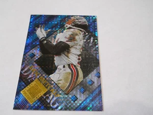 ERIC METCALF PRISM PARALLEL ATLANTA FALCONS 1996 COLLECTOR'S EDGE ADVANTAGE - Picture 1 of 2