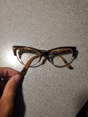 Betsey Johnson Queenbee 女式金属眼镜框龟 52-17。   E — 第 1/4 张图片