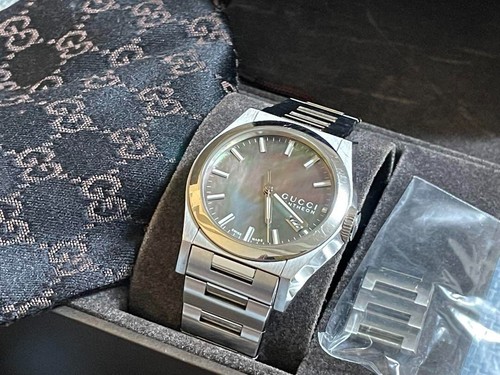 Orologio Uomo Gucci Pantheon YA115401 Quadrante Nero Conchiglia Analogico Quarzo