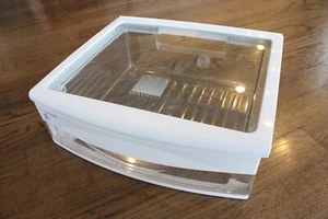GE Refrigerator Deli Fresh Drawer Part 200D1010P001 & 200D1118 Sliding Drawer - Picture 1 of 7