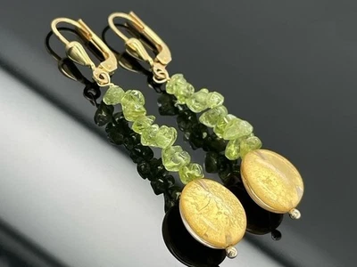 OHRHÄNGER AUS 585/- GG  MIT PERIDOT & BERGKRISTALL/BLATTGOLD  SCHMUCKJAGD - Bild 1 von 3