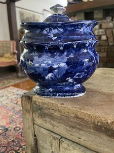 Antica zuccheriera Staffordshire ?Transferware con pastore e cane e mucche, C 1820 - Foto 1 di 18