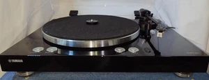 YAMAHA VINYL 500 Record Player Belt Drive Turntable Wi-Fi Music Cast Black Used - Picture 1 of 15