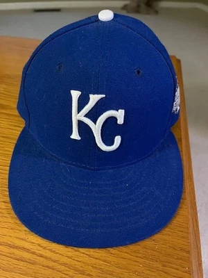 Kansas City Royals fitted baseball cap 7 1/8 2015 WS, slightly worn - Image 1 of 4