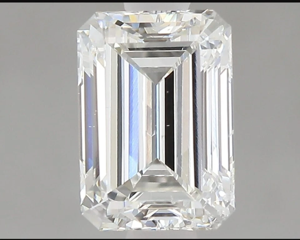 lab grown cvd diamond Emerald Cut G color SI1 clarity 1.00 ct. - Image 1 of 4