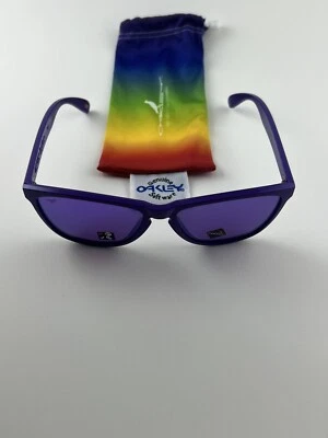 Oakley Frogskins 35 aniversario grapa púrpura Prizm violeta LE150 bisagras de metal Foto 1 de 4