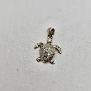 950 silver opalite inlay turtle pendant - Picture 1 of 5