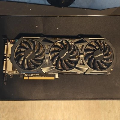 *Read Description* GIGABYTE NVIDIA GeForce GTX 980 4GB GDDR5 Graphics Card - Image 1 of 4