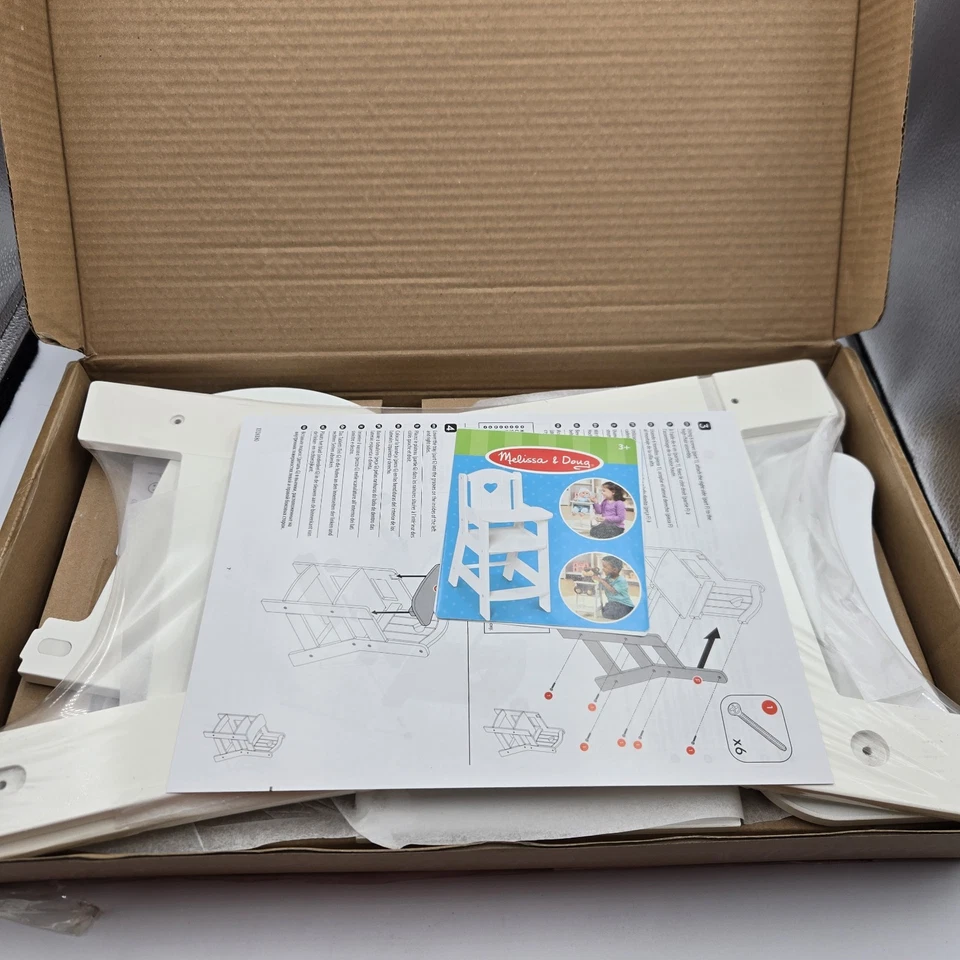 Silla alta Melissa & Doug Play - Silla alta Fingend Play, blanca  Foto 1 de 4