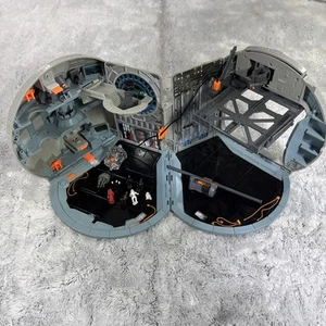 Star Wars Death Star Playset Micro Machine 1996 Action Fleet - Picture 1 of 15