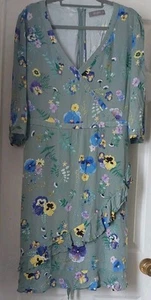 Oasis, pretty knee length green floral summer dress with tie belt Size 20 - Picture 1 of 7