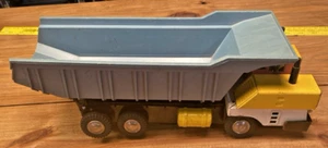 VINTAGE 1960s SEARS EXCLUSIVE TURNPIKE TIN FRICTION DUMP TRUCK - Picture 1 of 15