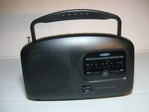 Vtg GE General Electric Portable Radio Model: 7-2664B AM/FM GE Dual Power-Tested - Picture 1 of 8