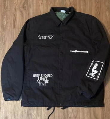 Chaqueta de película The Hundreds x Batman: The Dark Knight para hombre grande negra JOKER BAT Foto 1 de 4