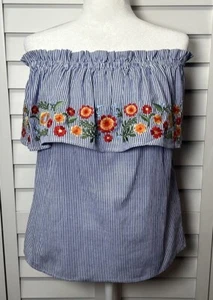 Miss Me Schulterfreies gestreiftes Top mit Blumenstickerei Damengröße Medium " - Bild 1 von 7