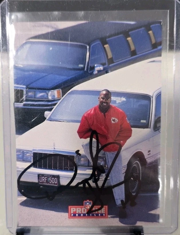 Rare Derrick Thomas Autographed 1992 Pro Line #367 Signed NFL HOF IP AUTO Chiefs - Image 1 of 1
