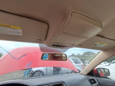 Espejo retrovisor Volkswagen Jetta 2014 fabricante de equipos originales usado 140 k millas sin atenuación Foto 1 de 4