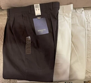 Herren - Dockers - Khakis - Classic Fit - Plissee vorne - Größe: 38x30 Menge: 3 Paar - Bild 1 von 5