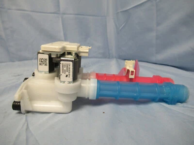 OEM Frigidaire Washer Water Valve Assembly 5304528029 (Lot #99) - Image 1 of 4