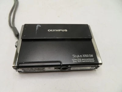Cámara digital Olympus Stylus 1050 SW 10,1 MP 3x a prueba de golpes SOLO PIEZAS sin probar Foto 1 de 4