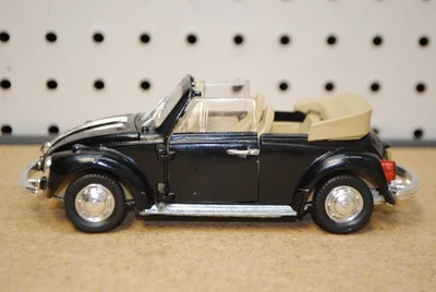 1/25 Polistil Volkswagen Beetle Cabriolet - Image 1 of 4