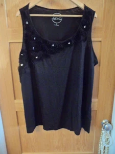 UNWORN SIZE 2X BLACK SEQUIN & 3D FLOWERS SLEEVELESS TOP - Picture 1 of 4