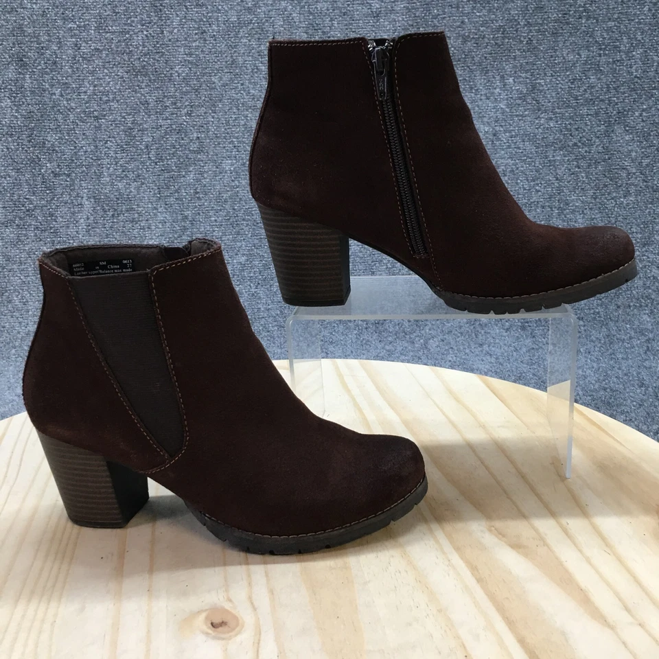 Clarks Boots Womens 8 M Pause Camelia Ankle Booties Brown Leather Heeled Pull On - Image 1 of 4