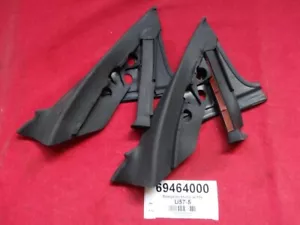 Dichtung Spiegel rechts MASERATI 3200 4200 - rh mirror gasket - # 69464000 - Bild 1 von 1