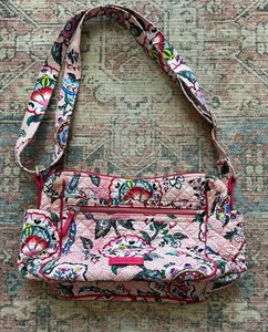 Vera Bradley Stitched Flowers Iconic On the Go Crossbody Shoulder Bag - Picture 1 of 4