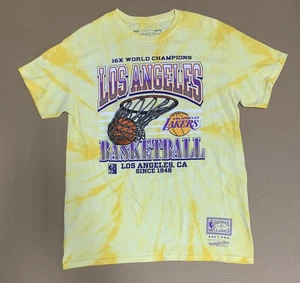 Nostalgia Co Mitchell & Ness Los Angeles Lakers Tie Dye T-Shirt Gr. M - Bild 1 von 16