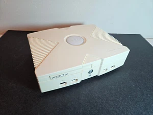 GRAIL!! Limited Edition Pure White 2nd Anniversary Japan 2004 Original OG Xbox - Picture 1 of 11