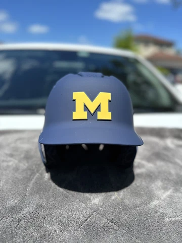 MICHIGAN WOLVERINES CUSTOM EVOSHIELD BASEBALL BATTING HELMET NEW Cover