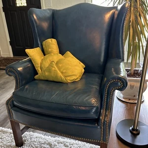 6-Vintage Bee Design Gold Trim Green Mini Accent Pillows Bed Sofa Chair - Picture 1 of 9