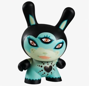 TARA MCPHERSON KIDROBOT 20 PULGADAS DUNNY NEGRO CORAZÓN DE ORO. AZUL Limited ED 250 - Imagen 1 de 4