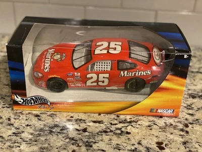 Ford NASCAR #25 1:64 Hot Wheels Bobby Hamilton Jr Marine Foto 1 de 4