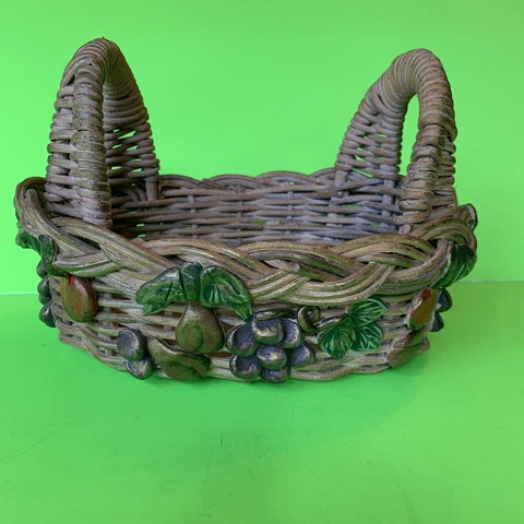 Vintage Hand Woven Straw/Wicker Basket with 3D Fruit Design *Read Cover