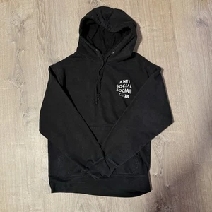 ANTI SOCIAL SOCIAL CLUB "schwarz" Hoodie Größe Small Herren  - Bild 1 von 3