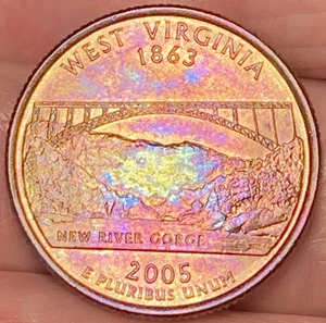 2005D West Virginia State Quarter Beautiful Lustrous Gold/Rainbow Toned Coin #23 - Picture 1 of 12