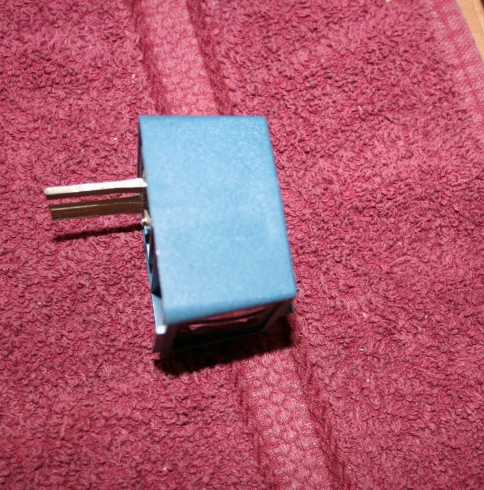 Cutler Hammer 1381B-6501 80 Series 18" Diffuse Reflective Photoelectric Sensor - Image 1 of 1