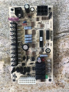York Furnace Circuit / Control Board 1139-83-410D 1 1139-410 - Picture 1 of 3