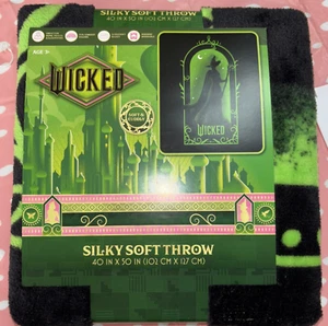 Wicked Elphaba Silhouette Frame Throw Blanket 40" x 50" Silky SUPER SOFT - Picture 1 of 2