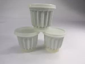 Three Vintage Tupperware Jel-Ette Dessert Cups Molds w/Lids Spackled Grey 3" A25 - Picture 1 of 6