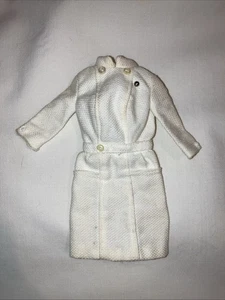 Vintage Mattel Barbie Julia Puppe 1127 Krankenschwester weiß Uniform Kleid 1968 - Bild 1 von 4